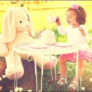 Meet your Posher, Bethie